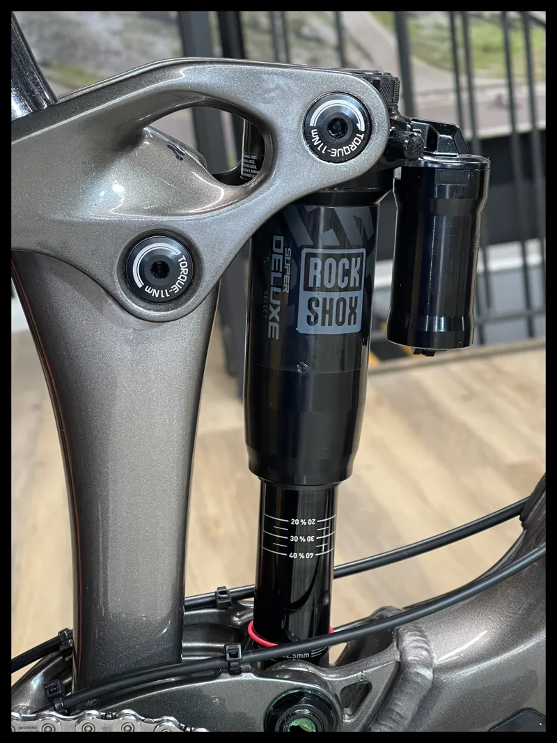 Giant Reign 29 Medium Metal 2022 Ex-Display-5