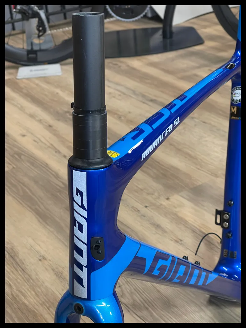 Giant TCR Adv SL 0 Rim Brake Medium Electric Blue Frame Set 2019-3
