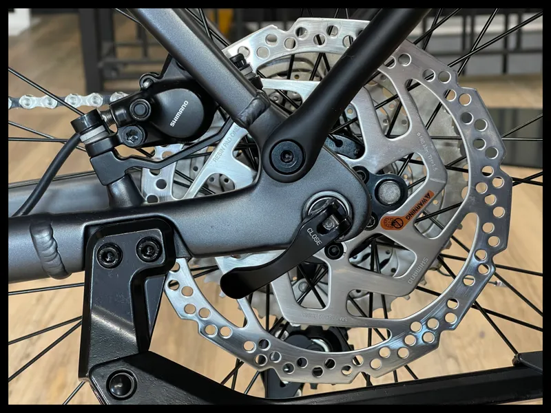 Giant Explore E+ 1 625Wh Gunmetal Black large 2022 Ex-Display-8