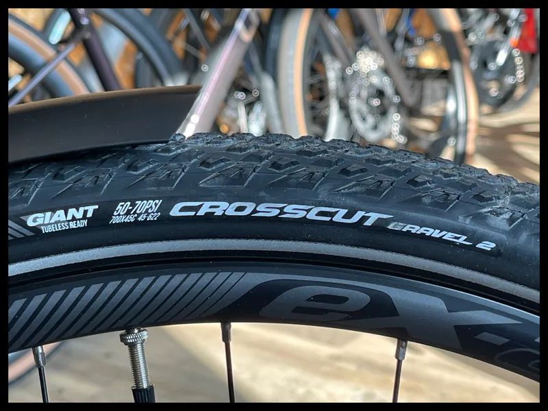 Giant Explore E+ 1 Gunmetal Black Medium 2022 Ex-Display-9