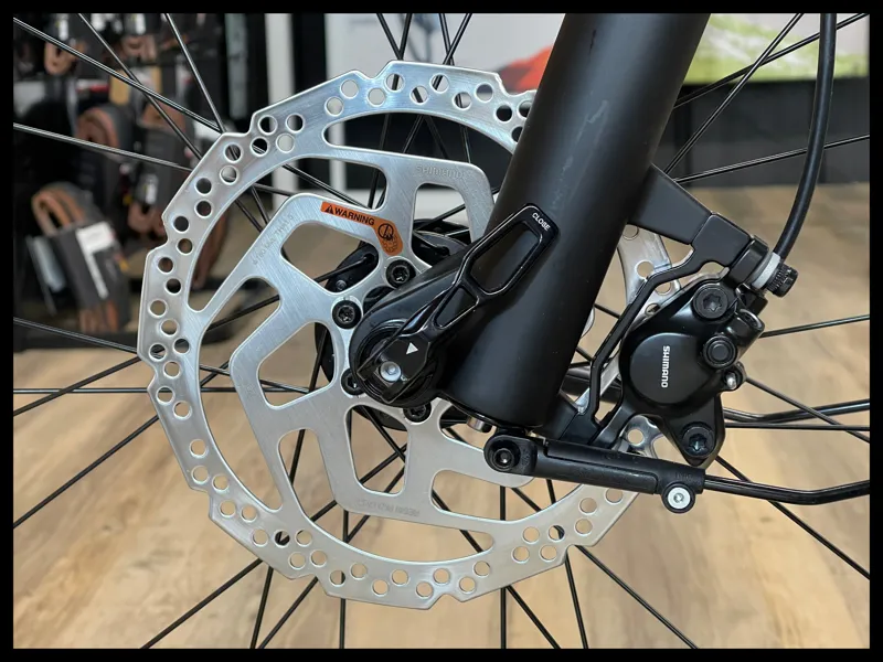 Giant Explore E+ 1 Gunmetal Black Medium 2022 Ex-Display-7