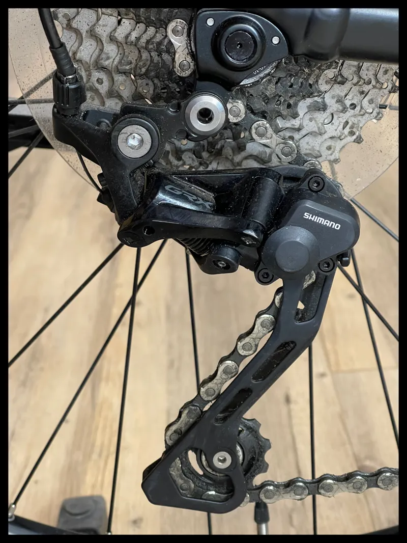 Giant FastRoad E+ EX Pro 25km/h Medium Black 2021 Approved Used-3