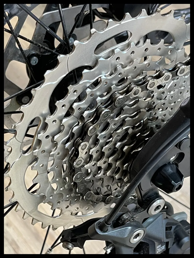 Giant Fathom E+ 2 29er  X-Large Gunmetal Black 2022 Approved Used-2