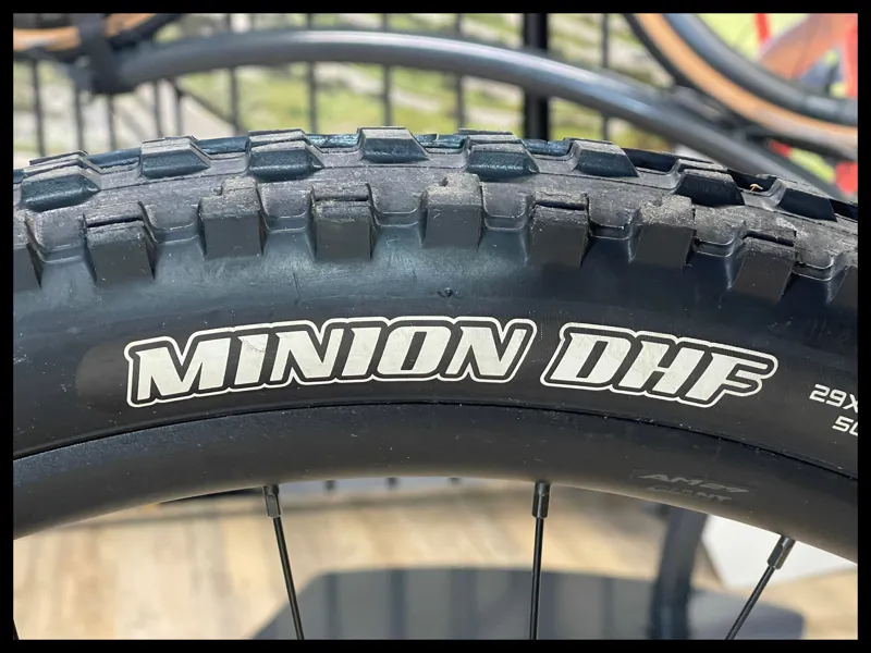 Giant Stance 29 1 Metallic Black X-Large 2024 Ex- Demo-7