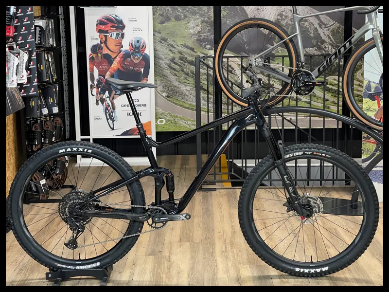 Giant Stance 29 1 Metallic Black X-Large 2024 Ex- Demo