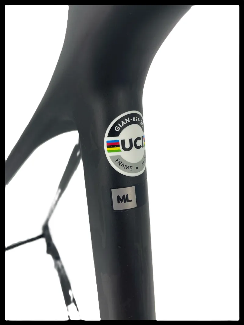 Giant TCR Advanced SL 0 Disc-Red M-Large Raw Carbon Frame Set-2