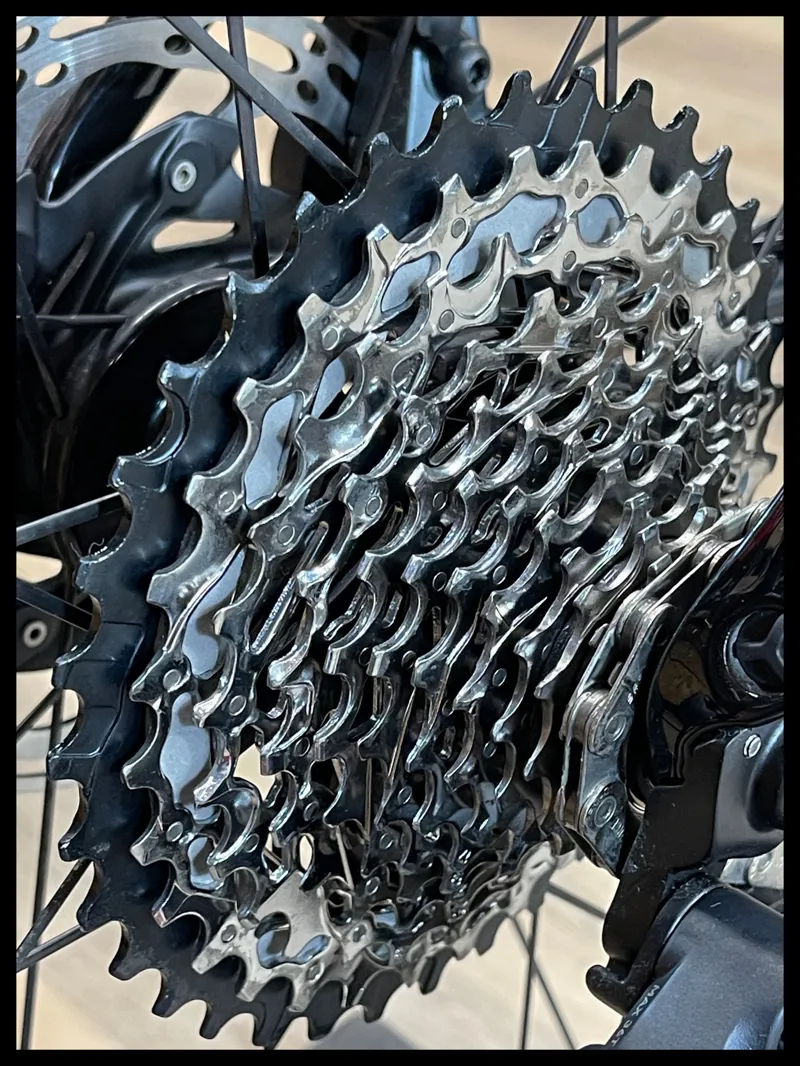 Giant Defy Advanced Pro 0 Medium Carbon/Space Grey 2022-2