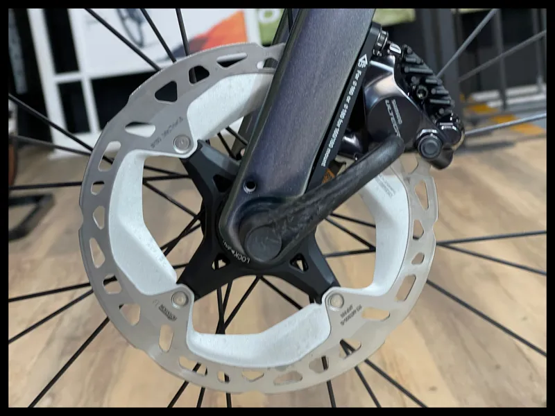 Giant Defy Advanced Pro 1 Medium Airglow 2022-6