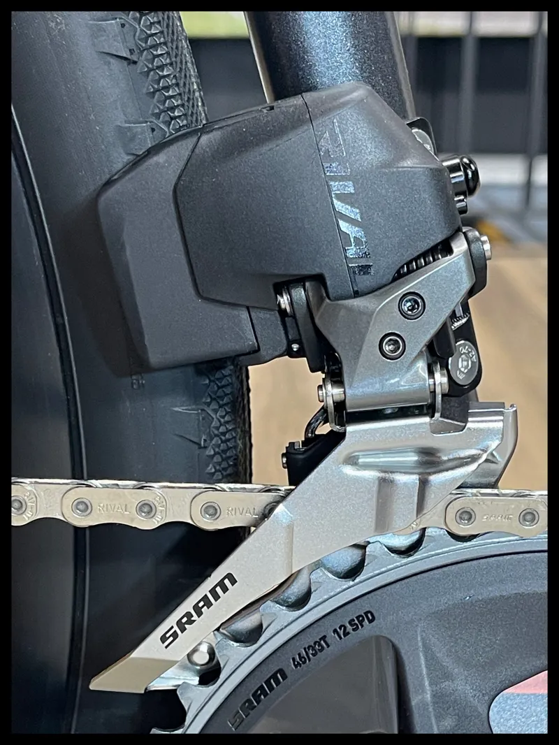 Liv Thrive Advanced 0 Small Metallic Black 2023-4