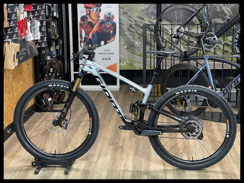 Giant Anthem Advanced Pro 29 1 Medium Supernova-1