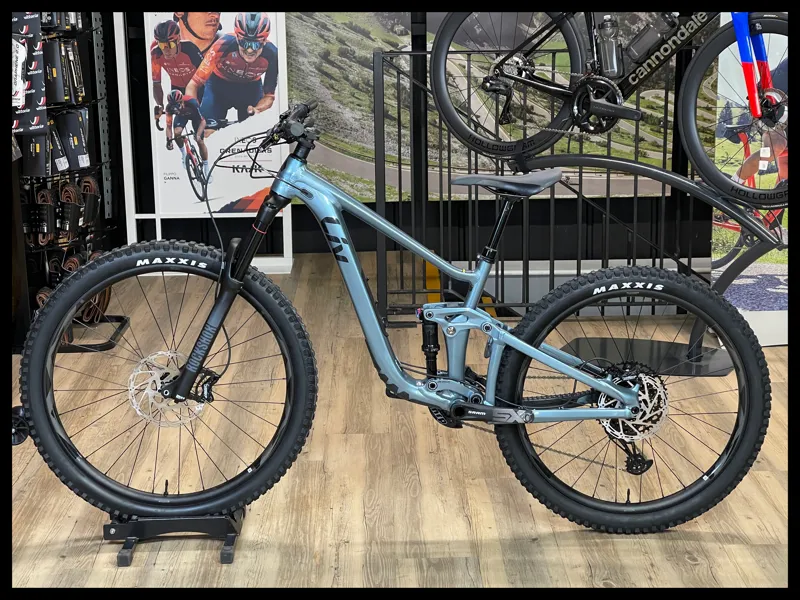 Liv Intrigue LT 2 Small Aged Denim 2023-1