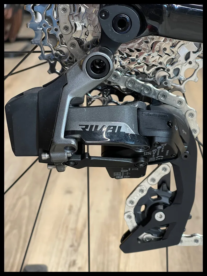 Liv Brava Advanced Pro 1 Small Messier 2022 Ex-Display-3