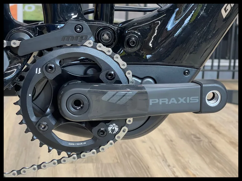 Giant Trance X Advanced E+ Elite 1 Medium Gunmetal Black/Black 2022-4