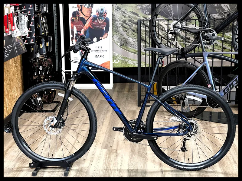 Giant Roam 2 Disc Medium Eclipse 2023-1