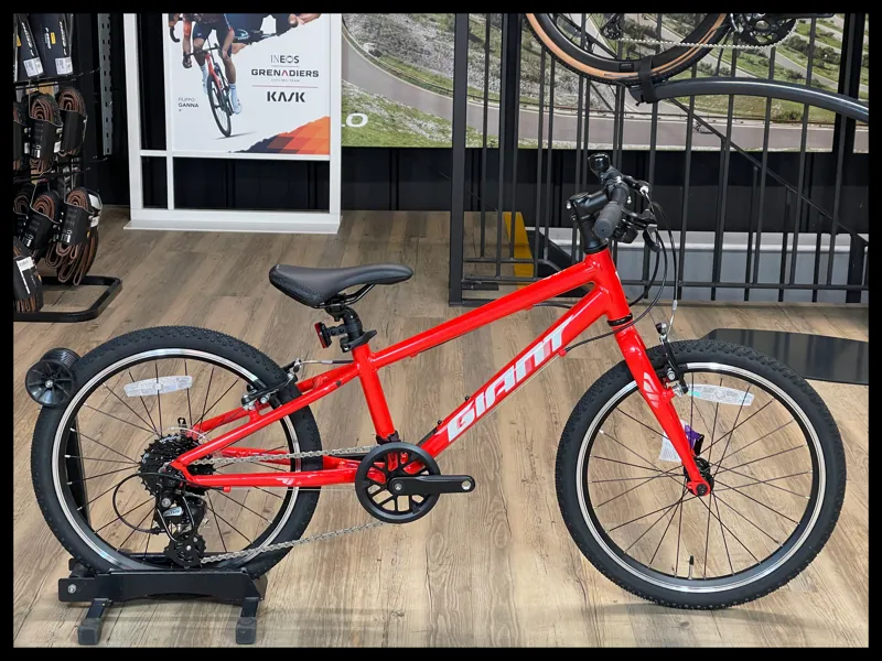 Giant ARX 20 Phoenix Fire 2025