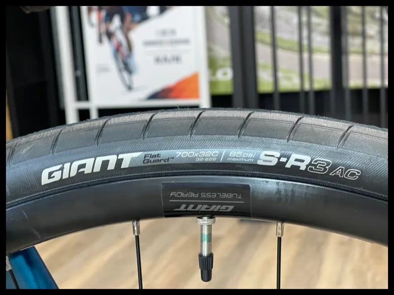 Liv Avail AR 4 Endurance Road Bike Small Sea Sparkle 2023-8