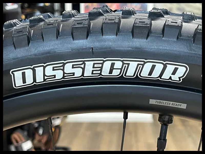 Liv Intrigue Advanced 29 1 Small Ice Age 2024-10