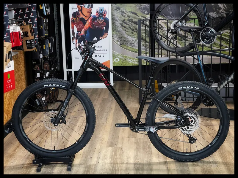 Liv Lurra 1 Small MTB 27.5 Panther 2024-1