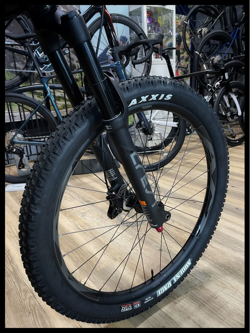 Liv Lurra 1 Small MTB 27.5 Panther 2024-5