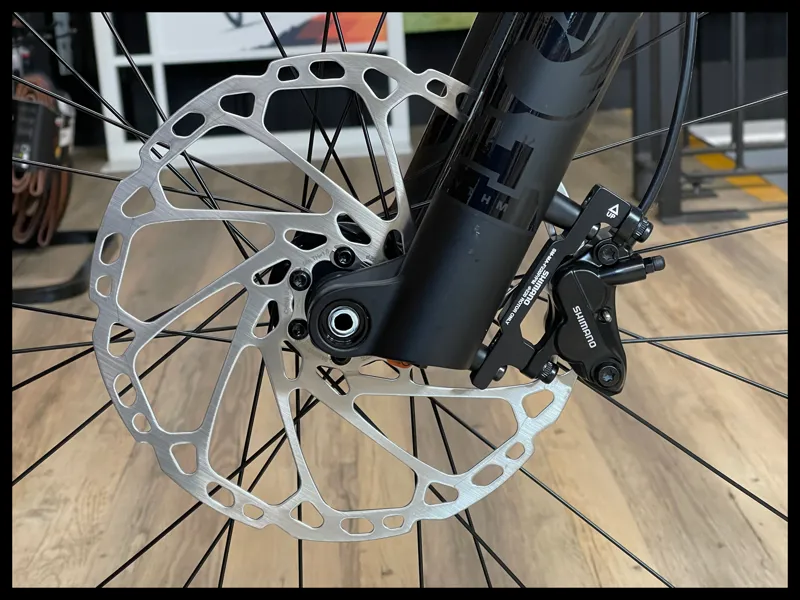 Giant Reign Advanced 2 Medium Sangria/Carbon 2025-7