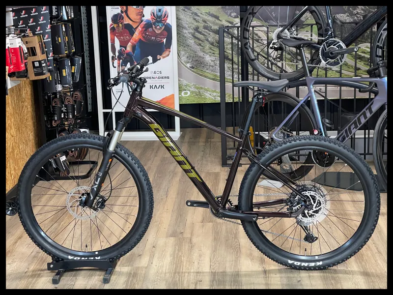 Giant Talon 1 27.5 Medium Cordovan 2024-1