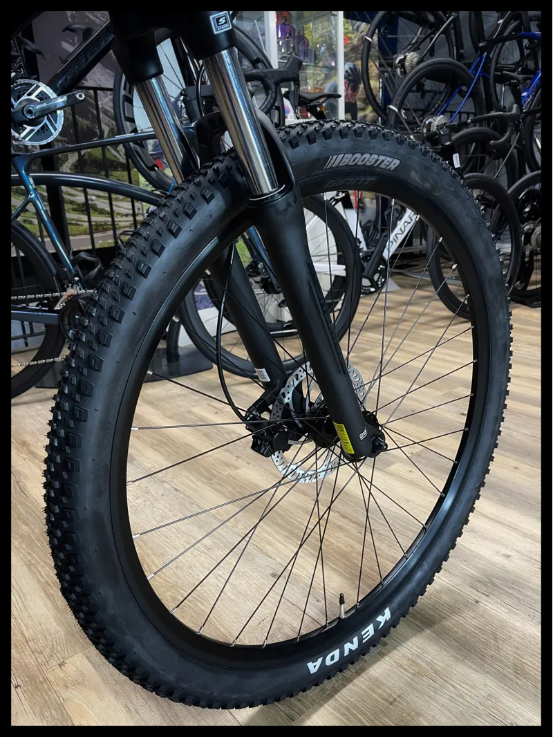 Giant Talon 3 Medium Metallic Black 2024-6