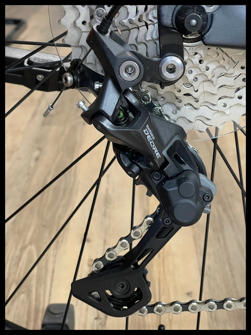 Giant Explore E+ 1 625Wh Gunmetal Black Small 2022-3