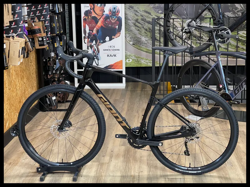 Giant Revolt Advanced 3 M-Large Panther 2025-1