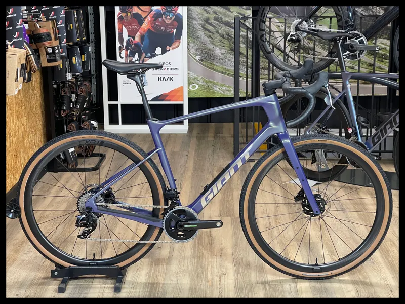 Giant Revolt Advanced Pro 0 Interstellar Large 2025 Ex-Demo