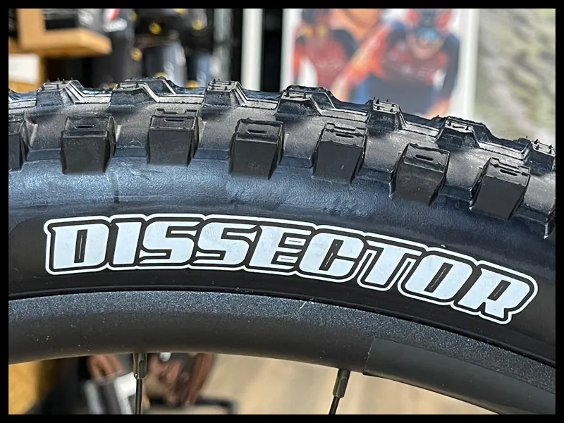 Giant Reign E+ 2  PRO MX Black Diamond-Black Medium 2022 Approved Used-10