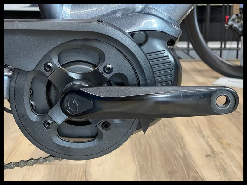 Giant Entour E+ 3 Low Step Through Metallic Grey X-Small 2022 Ex-Demo-4