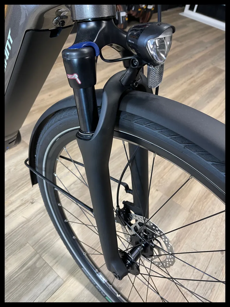 Giant DailyTour E+ 2 Dash D GTS Space Grey Medium 2022 Ex-Demo-5