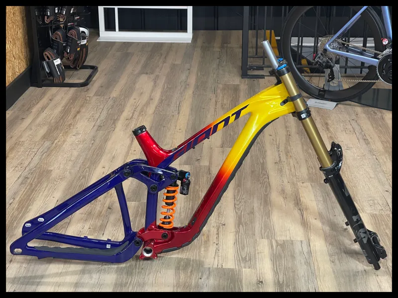 Giant Glory Advanced Legends Edition Frameset Legends Edition M-Large 2024