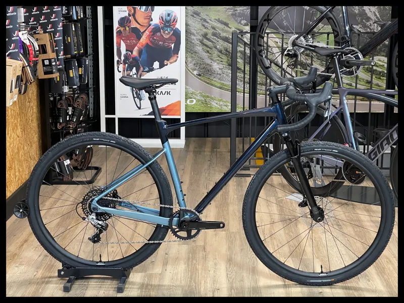 Giant Revolt X 1 Cold Night Large 2023