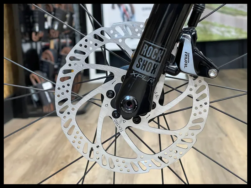 Giant Revolt X 1 Cold Night Large 2023-6