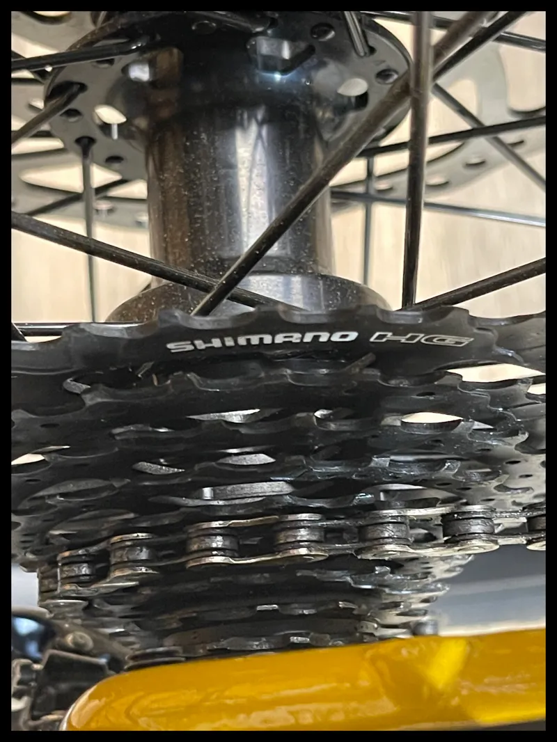 Momentum Pakyak E+ Bumblebee One size 2023 Ex-Demo-2