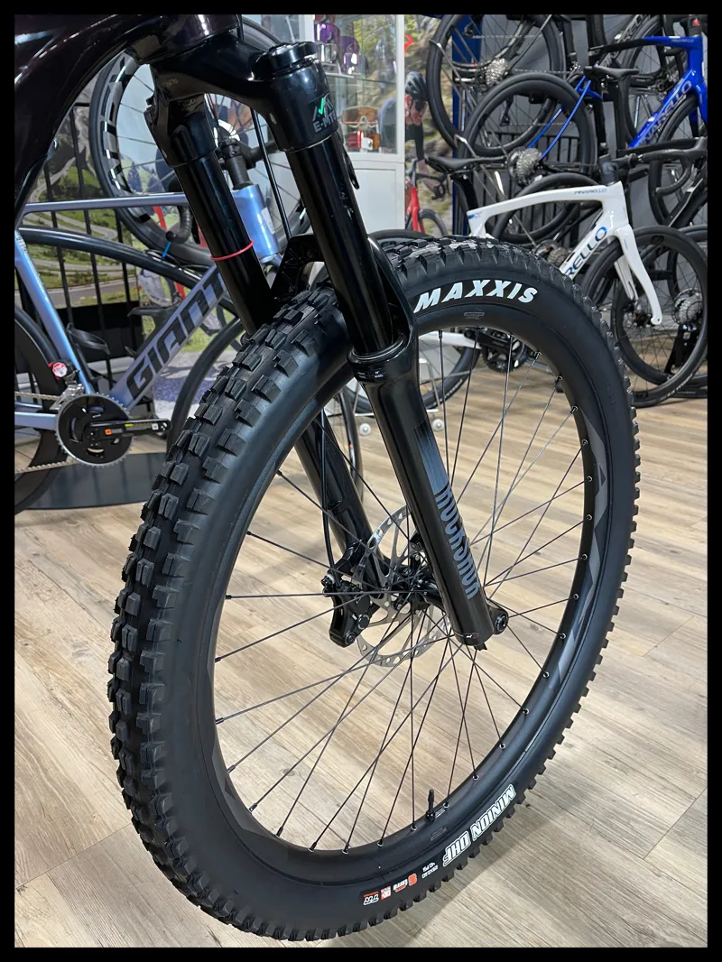 Giant Trance X E+ 3 25km/h Large Cordovan 2023 Approved Used-6