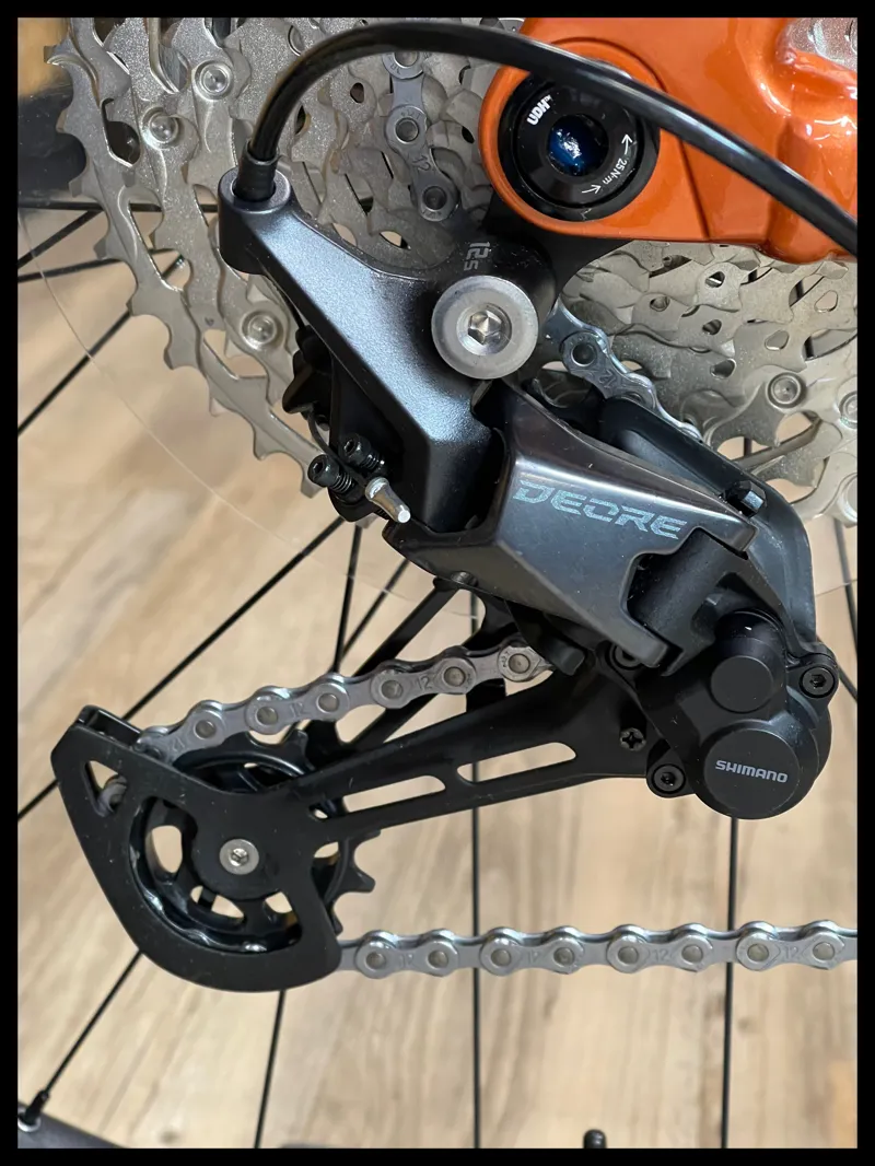 Giant Trance X E+ 3 25km/h Large Cordovan 2023-3