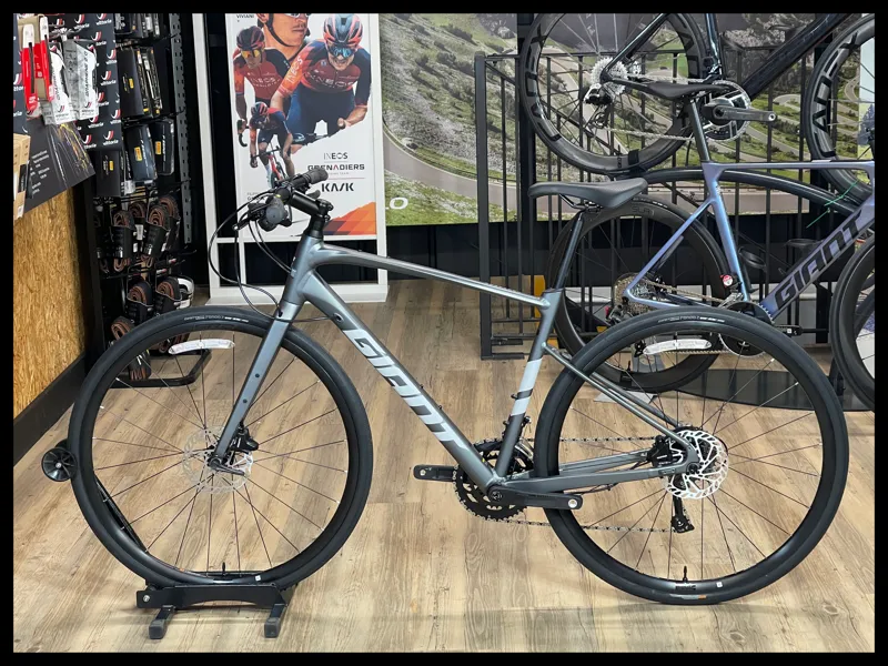 Giant FastRoad 2 Charcoal Medium 2024-1