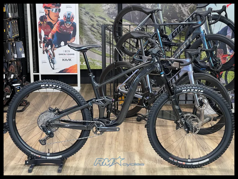 2024 Liv Intrigue X 1 Womens Carbon MTB in Black