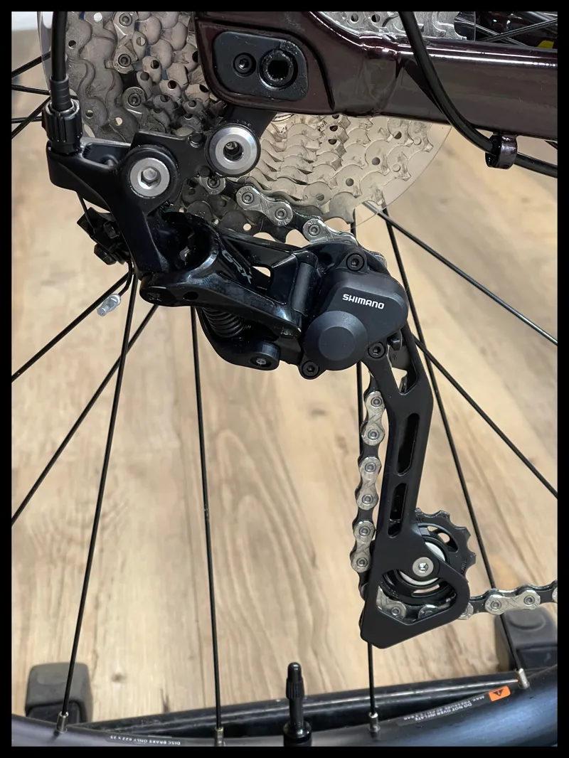 Giant Revolt 1 Cordovan Large-3