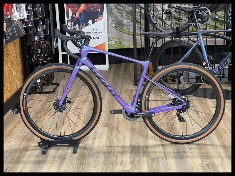 Giant Revolt Advanced Pro 0 Digital Blurple Medium 2024 Ex-Demo-1