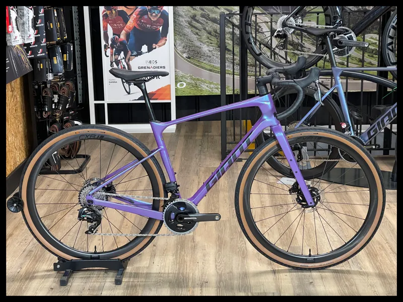 Giant Revolt Advanced Pro 0 Digital Blurple Medium 2024 Ex-Demo