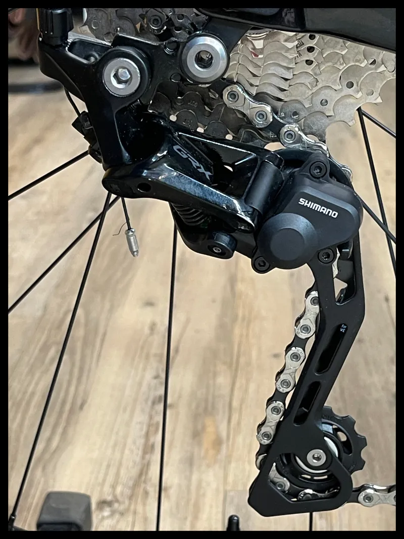 Giant Revolt Advanced 3 Panther Medium 2025-4