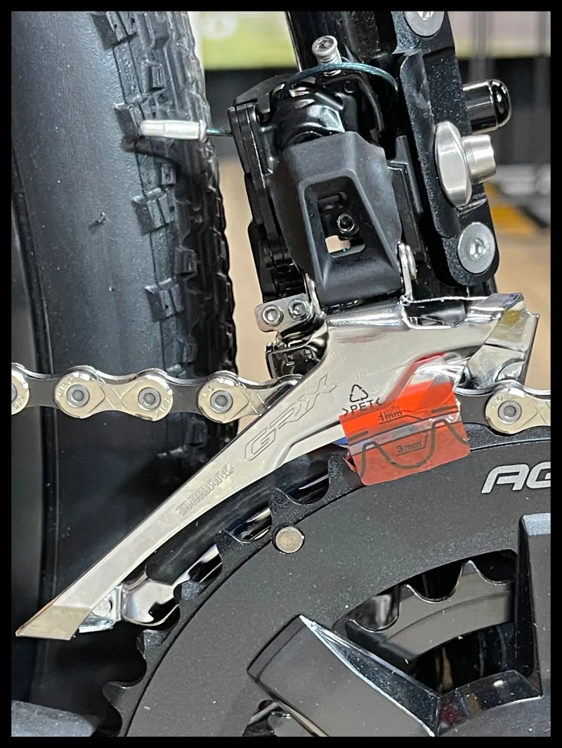 Giant Revolt Advanced 3 Panther Medium 2025-5