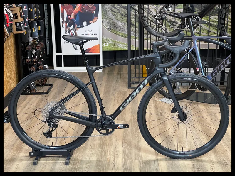 Giant Revolt Advanced Custom Build 2025 size ML