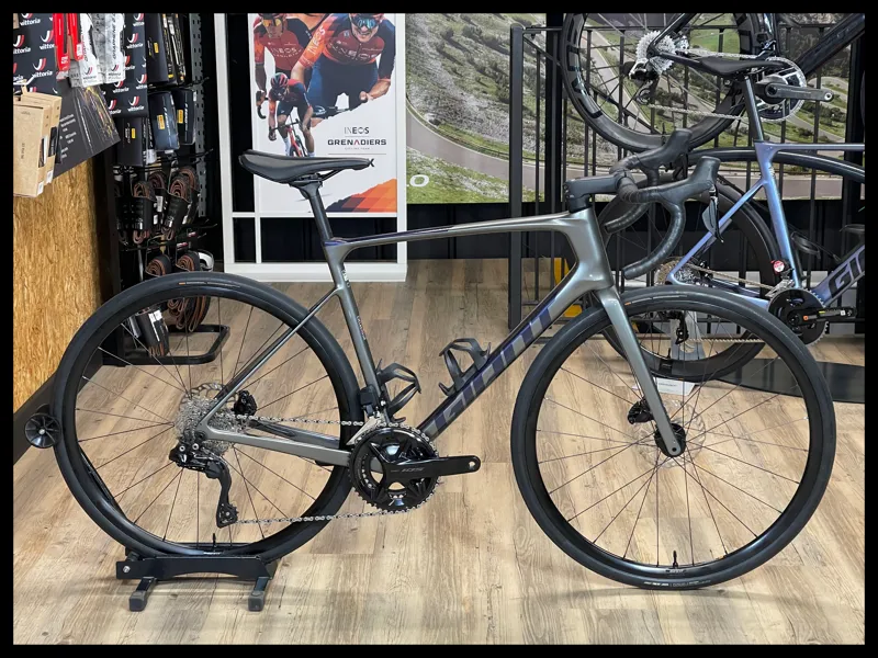 Giant Defy ADV 1 M-Large Charcoal/Milky way 2024 Ex-Demo