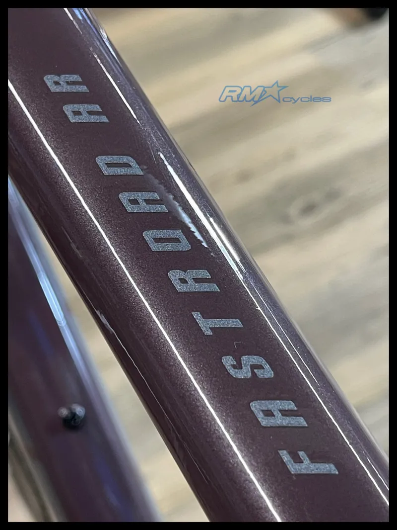 Giant FastRoad AR 3 Medium Charcoal Plum 2023-2