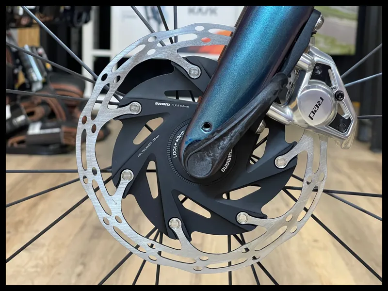 Giant Defy Advanced E+ Elite 0 25km/h Medium Blue Dragonfly 2024-8