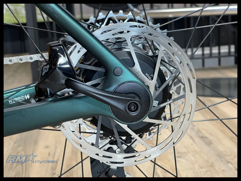 Giant Defy Advanced E+ Elite AR Medium in Matt Kelp Forest Ex Display-7